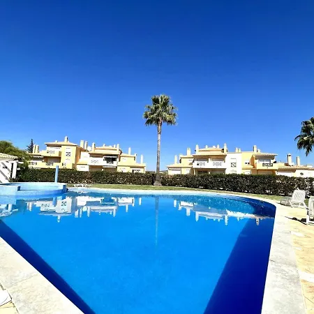 Albufeira Valley 1 With Pool By Homing Exterior photo